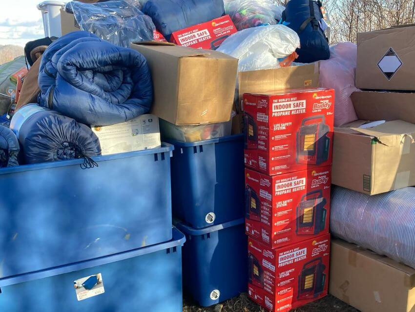 Sleeping bags & propane heaters Sleeping bags and propane heaters